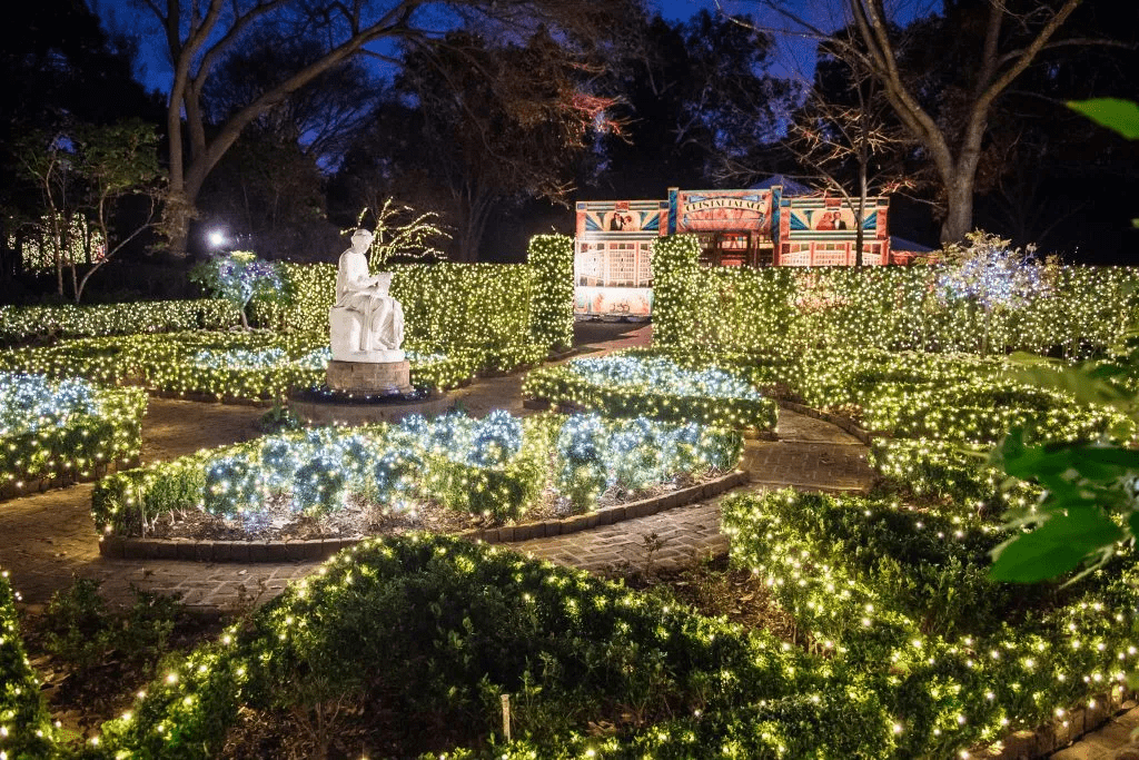 best places to take pictures in Houston - Christmas Village at Bayou Bend