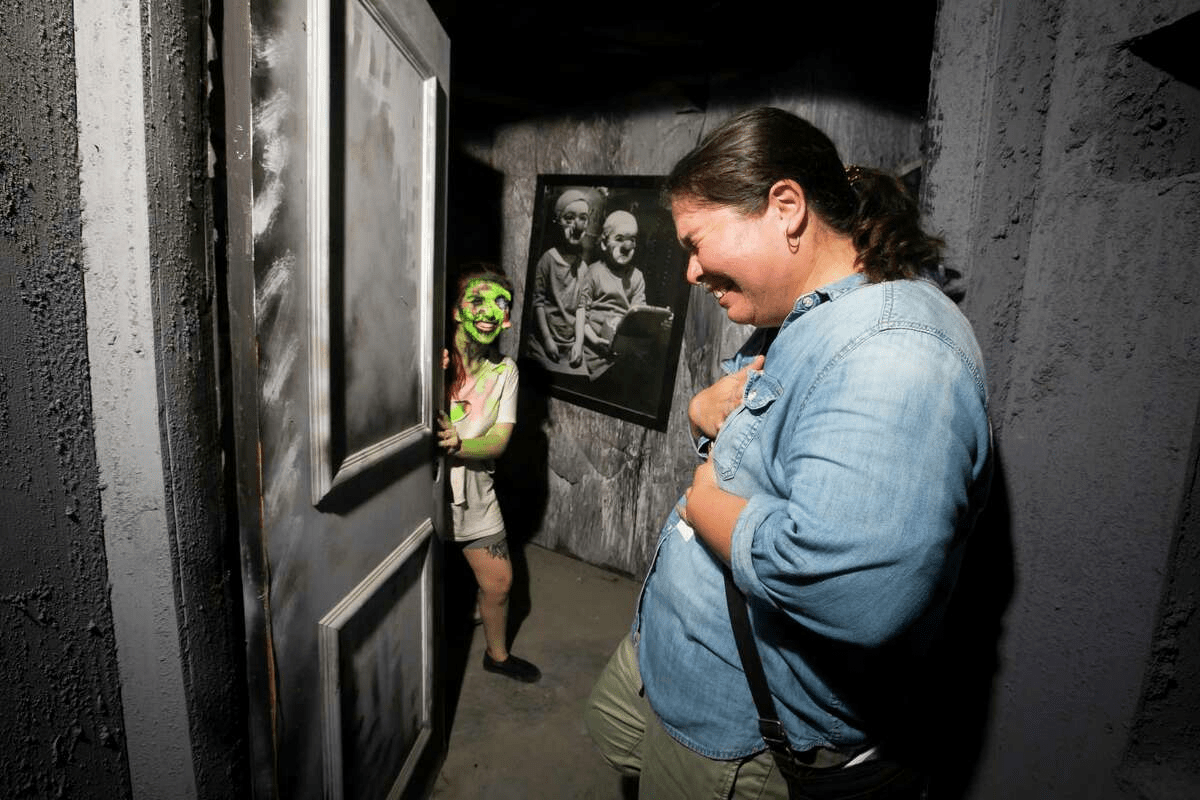 Best Haunted Houses In Houston To Scare You - Just Vibe Houston