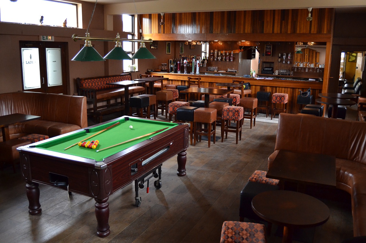 Best Bars with Pool Tables in Houston