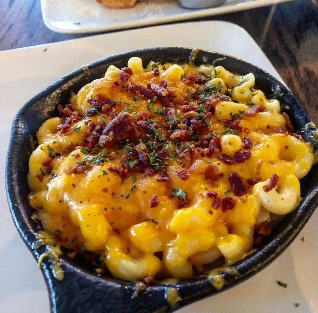 best mac and cheese Houston - Taste Bar + Kitchen