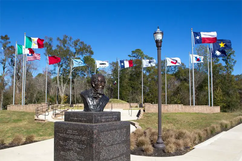 Lone Star Monument and Historical Flag Park