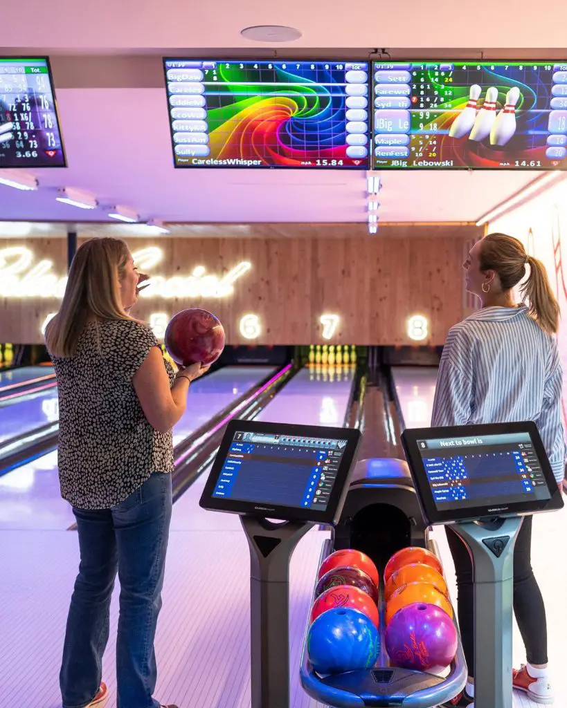 10 Alleys for The Best Bowling in Houston, TX - Palace Social
