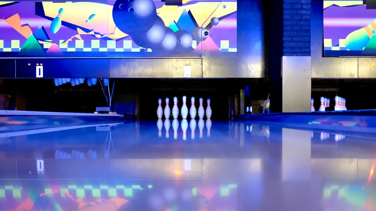 10 Alleys for the Best Bowling In Houston, TX