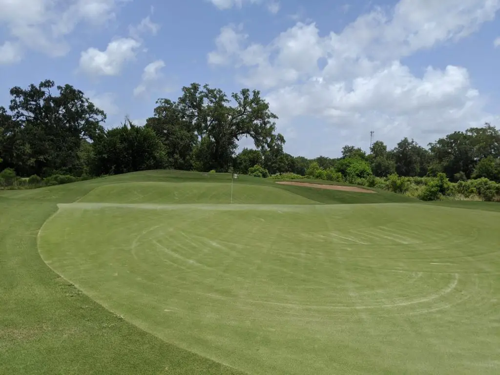 Things To Do In Lake Jackson TX - Wilderness Golf Course