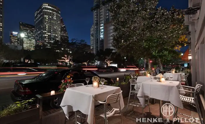 things to do in Houston at night - Hencke & Pillot