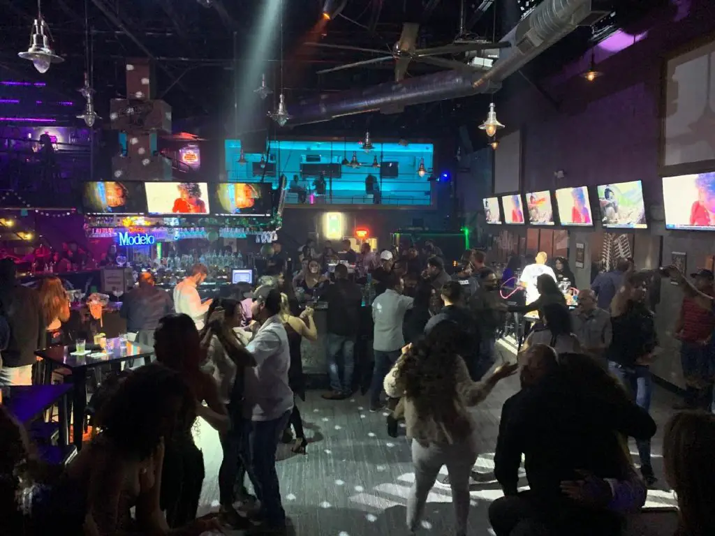 Latin Clubs For Fun, Salsa Music, and Dance In Houston,Tx