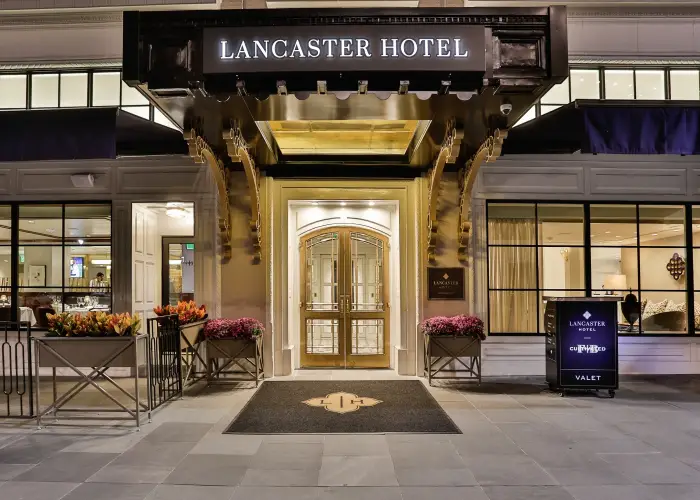 family friendly hotels Houston - The Lancaster Hotel
