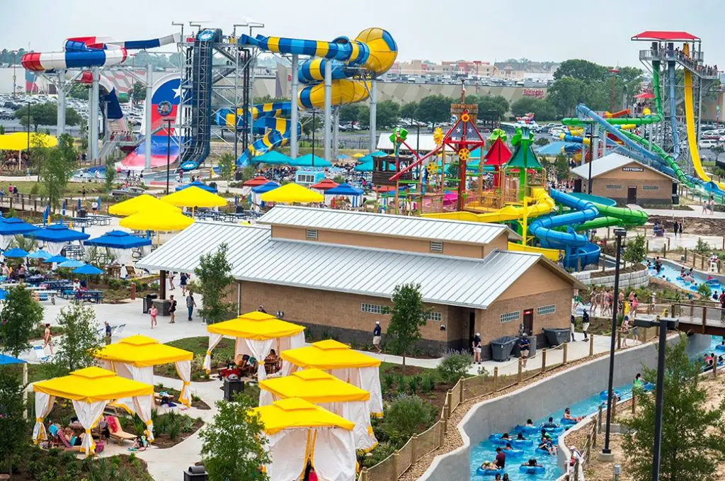 Best Amusement Parks In Houston - Typhoon Texas Waterpark
