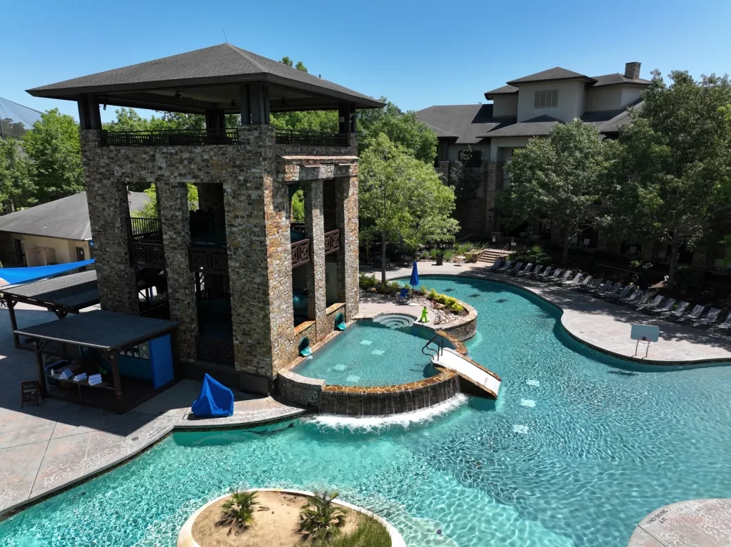Resorts in Houston With Waterparks - 