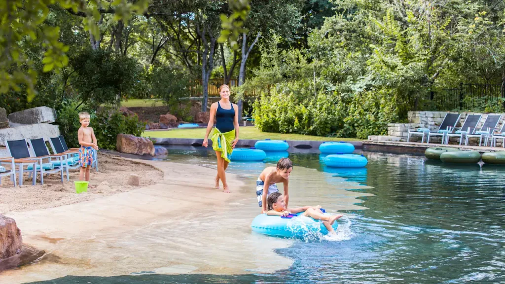 Resorts in Houston With Waterparks - Hyatt Regency Hill Country Resort